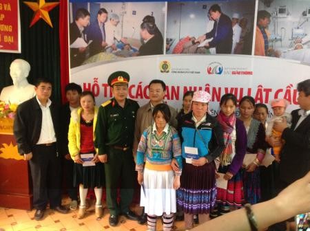 Hỗ trợ gia đình nạn nhân vụ sập cầu Chu Va